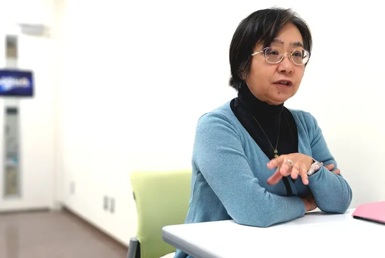 濱島ちさと（はましま・ちさと）氏。帝京大学医療技術学部看護学科教授（保健医療政策分野）。（写真：編集部）