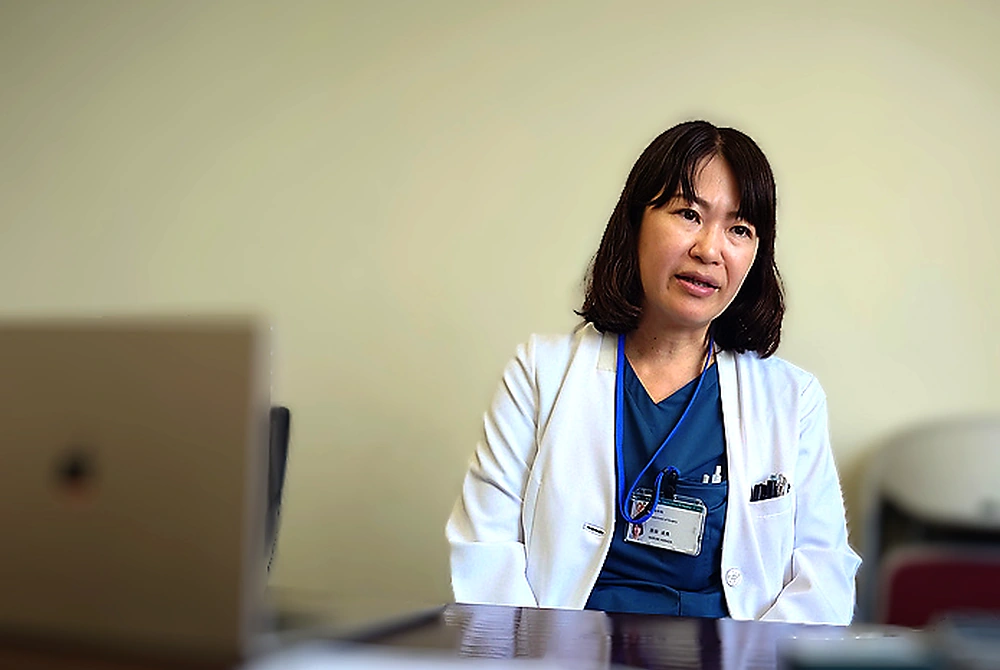 原田 成美（はらだ・なるみ）。東北大学大学院医学系研究科乳腺・内分泌外科学分野准教授。（写真：編集部）